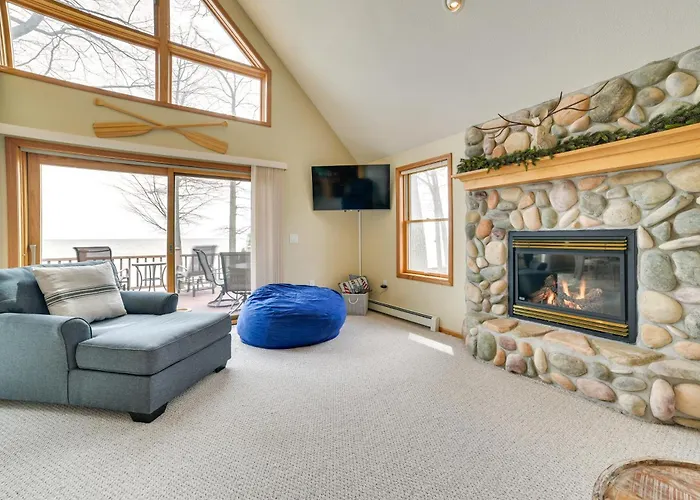 Waterfront Lake Huron Home - Private Beach!